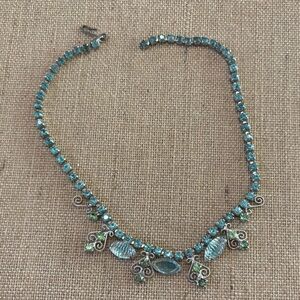 Necklace Silver Tone Pronged Ice Blue And Green